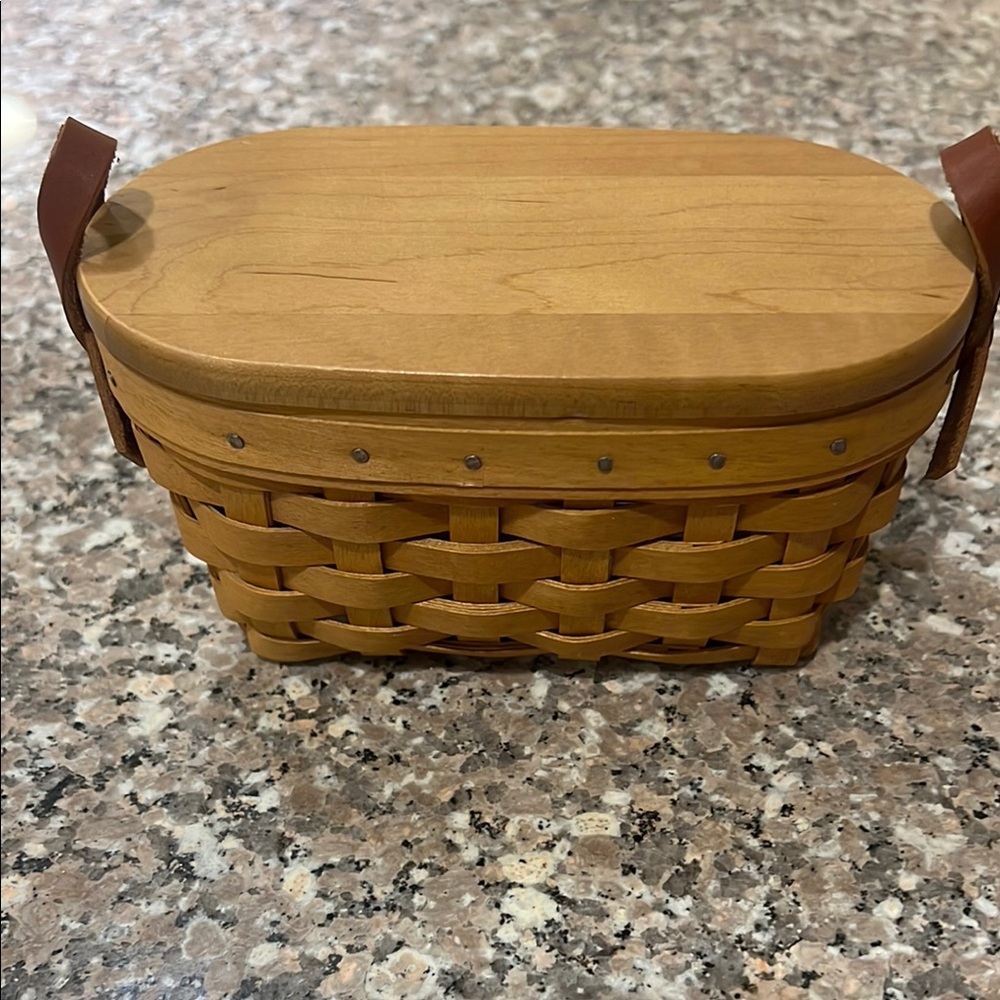 Woven Basket with Leather Handles